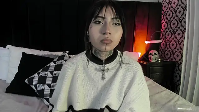 Evangeline bell online show from 12.14.25