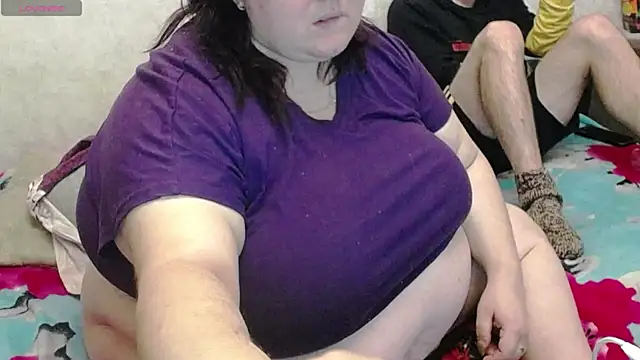 Snapshot of lisa_Black00 chatting on 10.15.25 lisa Black00 online show from 10.15.25