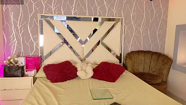 vanessa guzman2 online show from 03.05.26