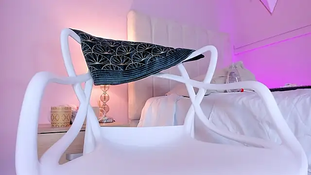  bianca 18 online show from 02.12.25