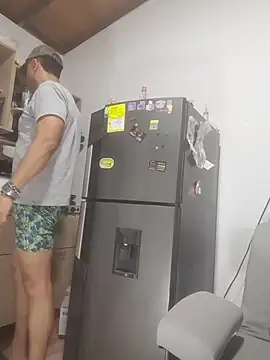 latinmartin73 online show from 12.15.25