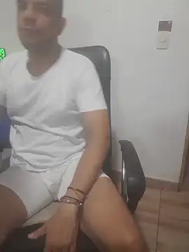 latinmartin73 online show from 02.18.26