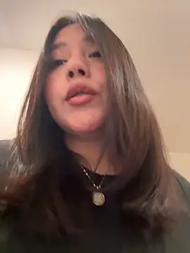 Snapshot of kittyfresita chatting on 11.10.25 kittyfresita online show from 11.10.25