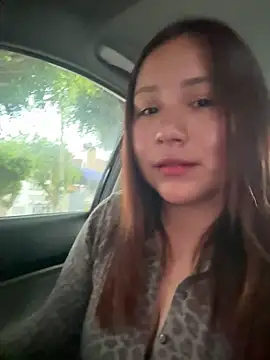 Snapshot of kittyfresita chatting on 03.04.26 kittyfresita online show from 03.04.26