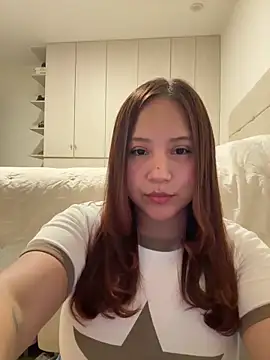 Snapshot of kittyfresita chatting on 05.24.26 kittyfresita online show from 05.24.26