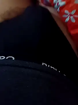 huzi518 online show from 11.04.25