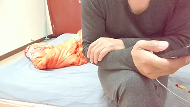 huzi518 online show from 12.14.25