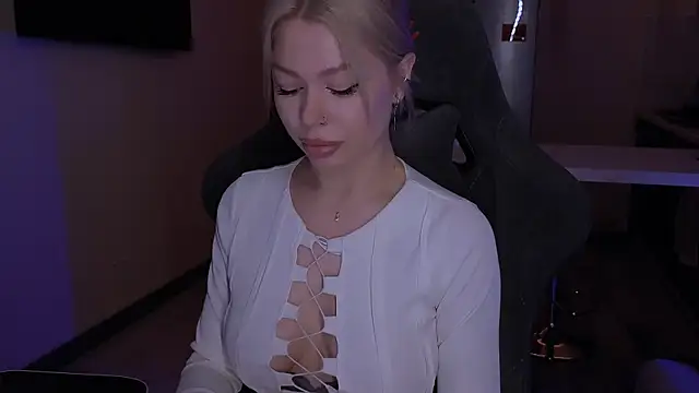 Sasha Mason online show from 11.22.25