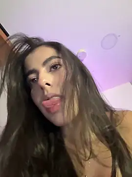DakotaShelby online show from 05.08.26