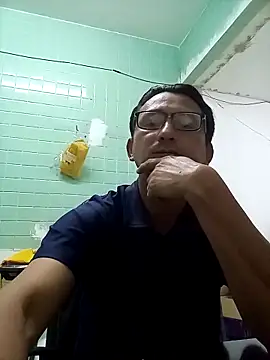 Snapshot of Andresguz35 chatting on 02.11.26 Andresguz35 online show from 02.11.26