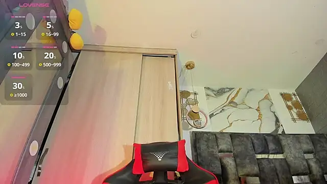 zandra milf  online show from 03.12.25