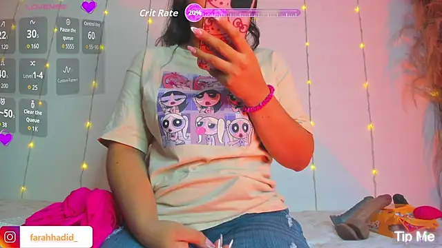 Snapshot of Maisa_issa chatting on 06.11.26 Maisa issa online show from 06.11.26