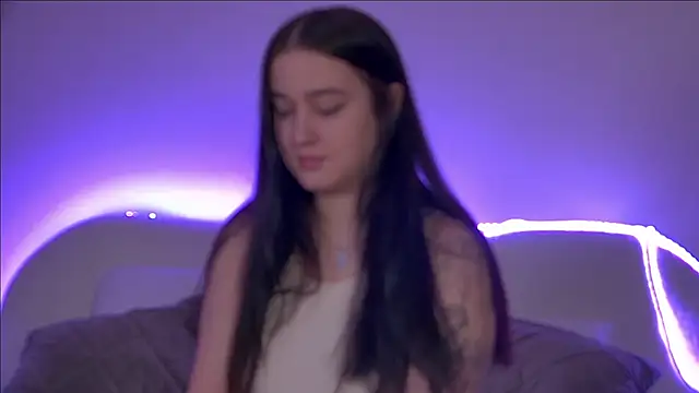 ChristinaMilton online show from 02.07.25