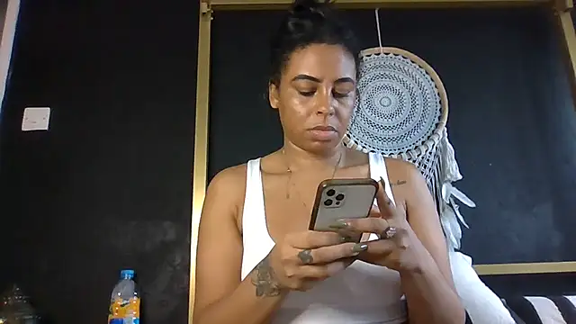 Snapshot of bigbootyjayda chatting on 02.04.25 bigbootyjayda online show from 02.04.25