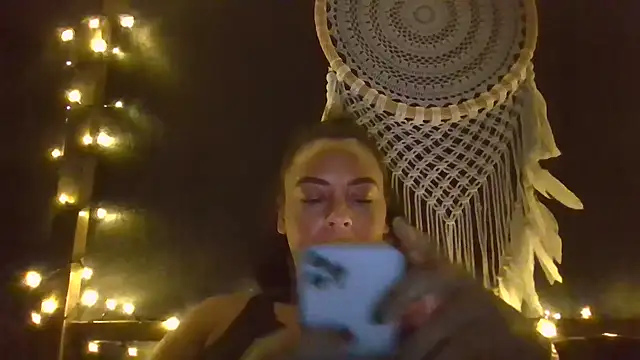 Snapshot of bigbootyjayda chatting on 03.11.25 bigbootyjayda online show from 03.11.25