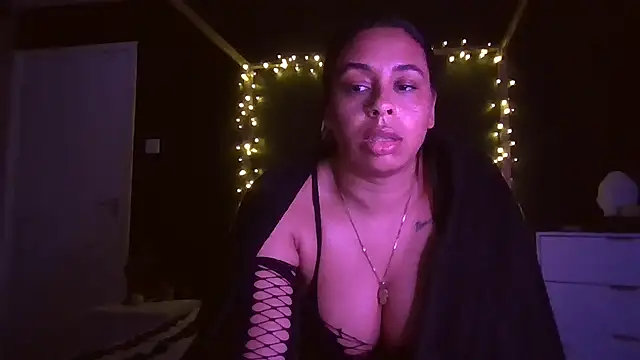 Snapshot of bigbootyjayda chatting on 03.23.25 bigbootyjayda online show from 03.23.25