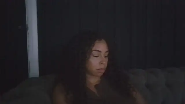 Snapshot of bigbootyjayda chatting on 10.13.25 bigbootyjayda online show from 10.13.25