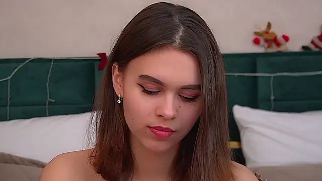 PollyLanders online show from 12.20.25