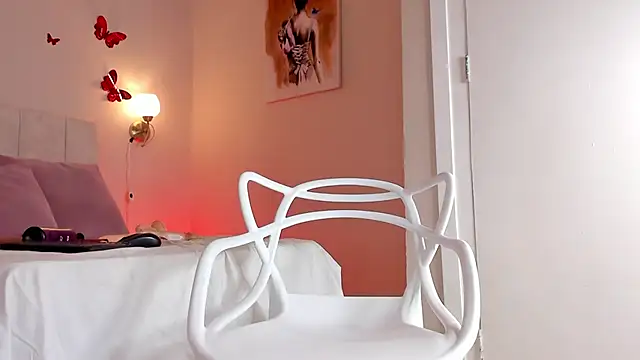 Snapshot of dani_skinny_ chatting on 03.19.25 dani skinny  online show from 03.19.25