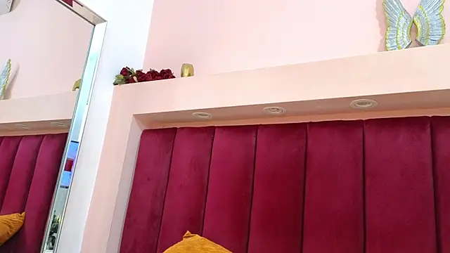 JESSYCORTES online show from 03.17.25