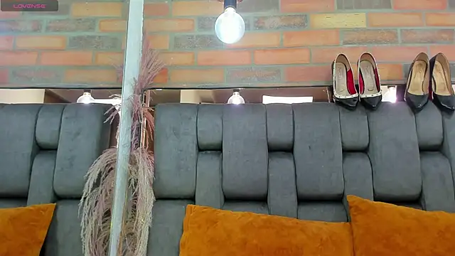 JESSYCORTES online show from 11.24.25