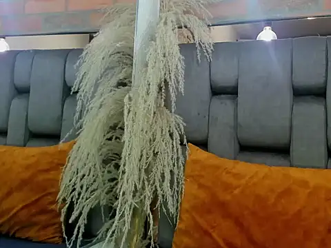 JESSYCORTES online show from 04.23.26