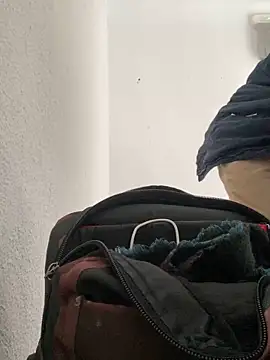 Lucascacaca online show from 01.01.25