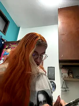 SophiaWeestt99 online show from 09.15.25