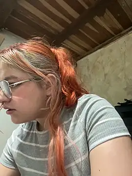 SophiaWeestt99 online show from 11.13.25