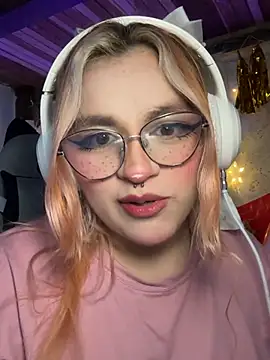 SophiaWeestt99 online show from 05.06.26