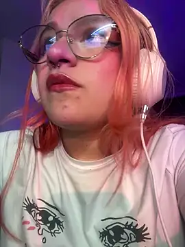 SophiaWeestt99 online show from 06.12.26