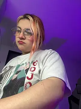 SophiaWeestt99 online show from 06.30.26