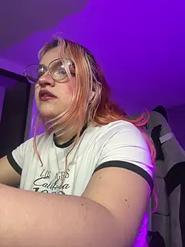 SophiaWeestt99 online show from 07.07.26
