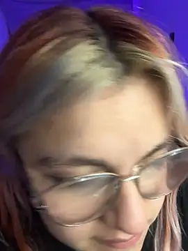 SophiaWeestt99 online show from 08.04.26