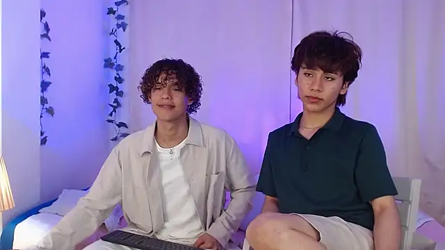 Tommyfoxboy online show from 03.18.25