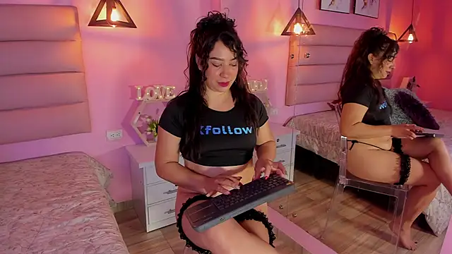 Katta Gil online show from 02.15.25