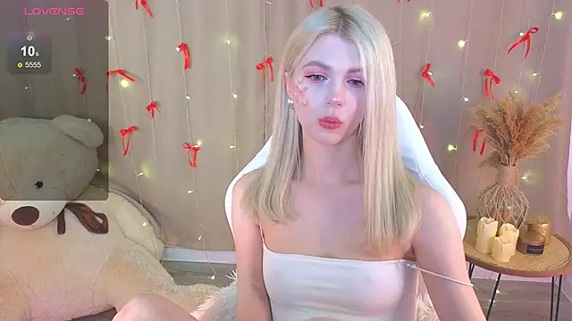 Snapshot of barbieee_b chatting on 03.19.26 barbieee b online show from 03.19.26