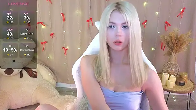 Snapshot of barbieee_b chatting on 03.20.26 barbieee b online show from 03.20.26