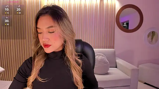 RebeccaHudson online show from 09.30.25