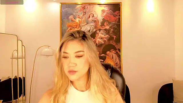 RebeccaHudson online show from 06.13.26
