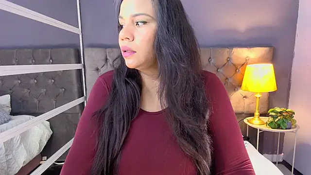 Snapshot of LanaBigTitties chatting on 10.16.25 LanaBigTitties online show from 10.16.25