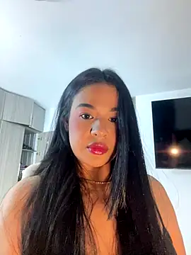 Snapshot of Aitana98_ chatting on 09.13.25 Aitana98 online show from 09.13.25