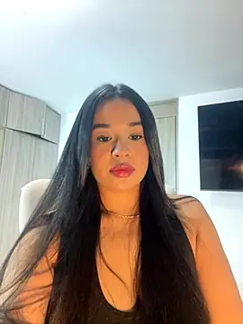 Snapshot of Aitana98_ chatting on 09.20.25 Aitana98 online show from 09.20.25