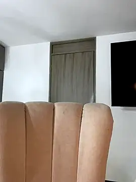 Snapshot of Aitana98_ chatting on 09.22.25 Aitana98 online show from 09.22.25