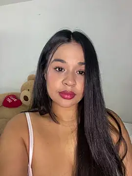 Snapshot of Aitana98_ chatting on 03.25.26 Aitana98 online show from 03.25.26