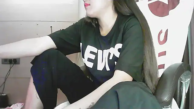 collage hoty online show from 01.11.26