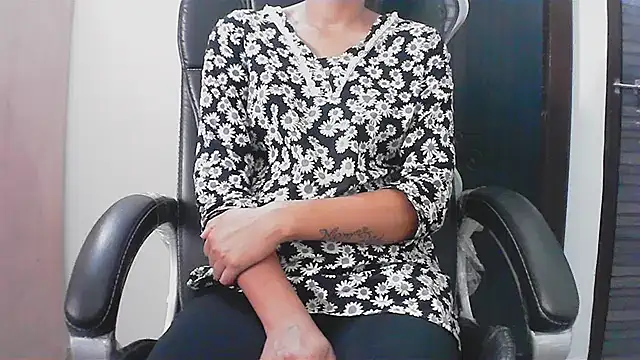 collage hoty online show from 04.13.26