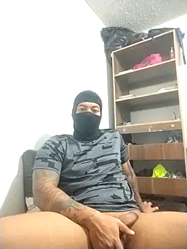 Snapshot of Morenocosta12 chatting on 10.07.25 Morenocosta12 online show from 10.07.25