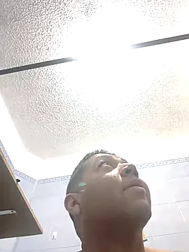 Snapshot of Morenocosta12 chatting on 12.22.25 Morenocosta12 online show from 12.22.25