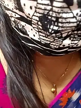 gaurika18 online show from 10.20.25